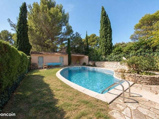 Maison vente à Villeneuve-lès-Avignon, Gard