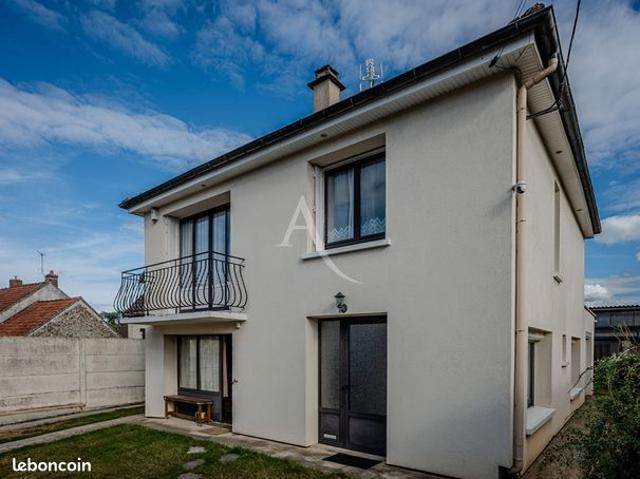 Maison vente à Villeneuve-Saint-Denis, Seine-et-Marne