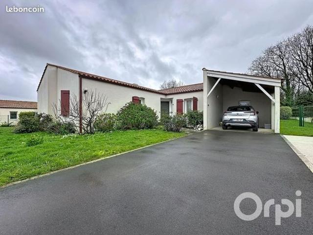 Maison vente à Les Sables-d'Olonne, Bois-de-céné