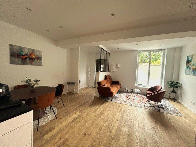 Maison vente à Paris, Île-de-France