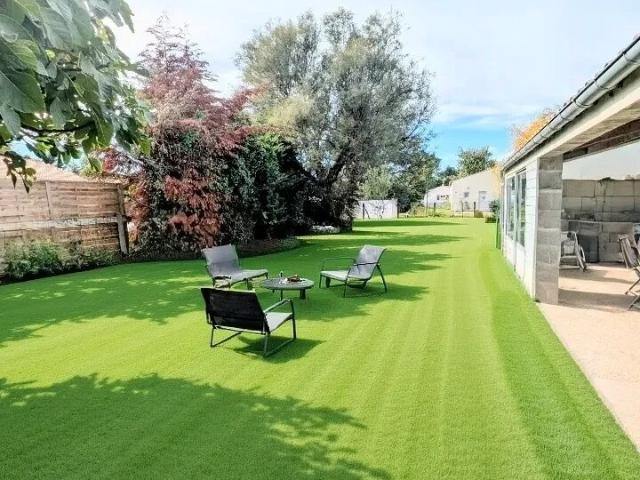 Maison vente à La Rochelle, Yves