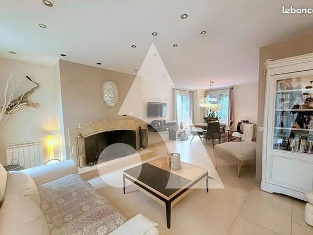 Maison vente à Pontoise, Valmondois
