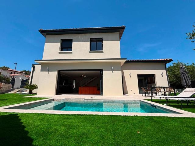 Maison vente à Hameau de Fouscaïs, Clermont-l'Hérault