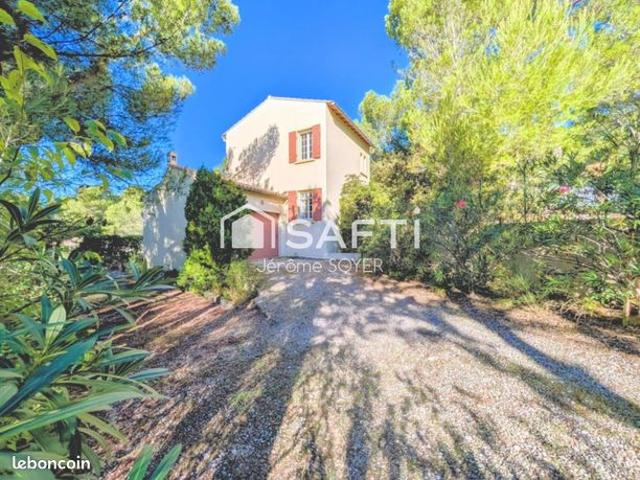 Maison vente à Arles, La Salle Les Alpes