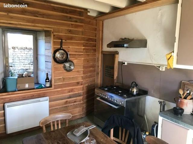 Maison vente à Niort, Mellé