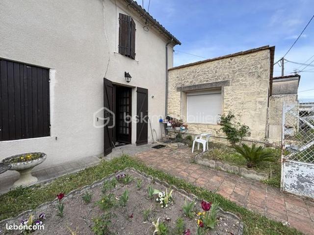 Maison vente à Blaye, Saint-gervais