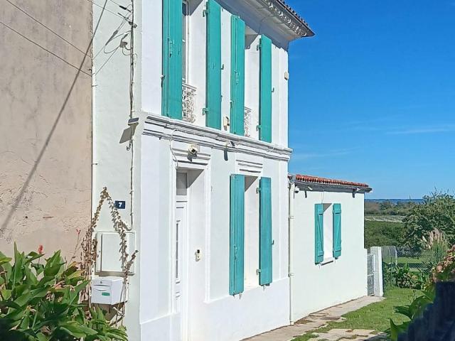 Maison vente à Saint-estèphe, Gironde