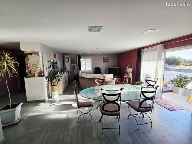 Maison vente à Céret, Brouilla