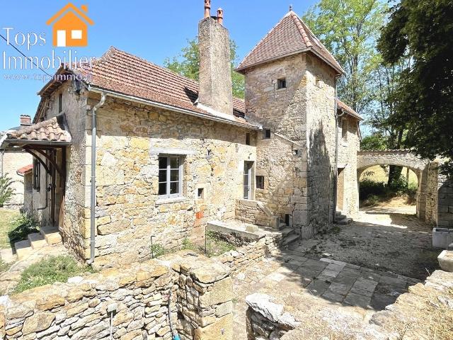 Maison vente à Villefranche-de-Rouergue, Ambeyrac