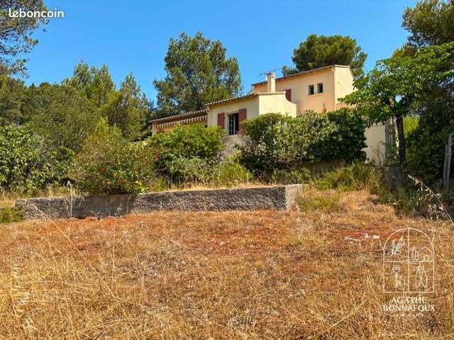 Maison vente à Arles, La Salle Les Alpes