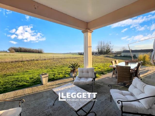 Maison vente à Châtellerault, Les Trois-moutiers