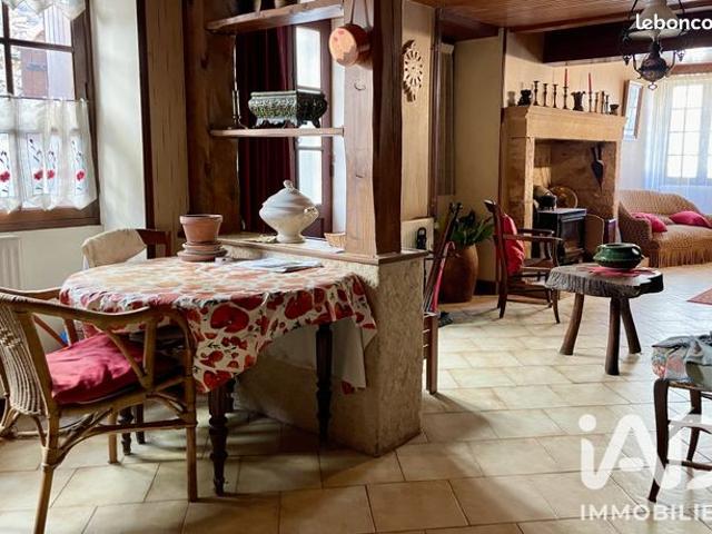 Maison vente à Nontron, Saint-jean-de-côle