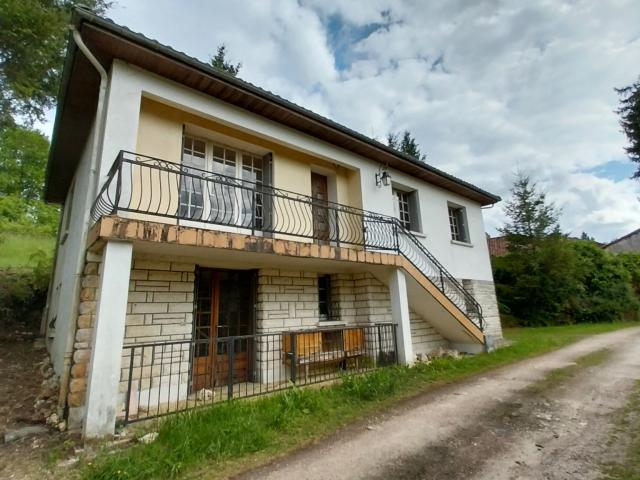 Maison vente à Nontron, Saint-pancrace