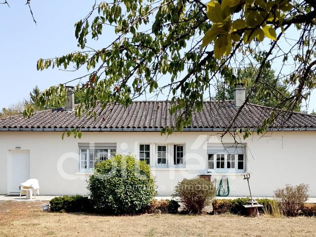 Maison vente à Suaux, Charente