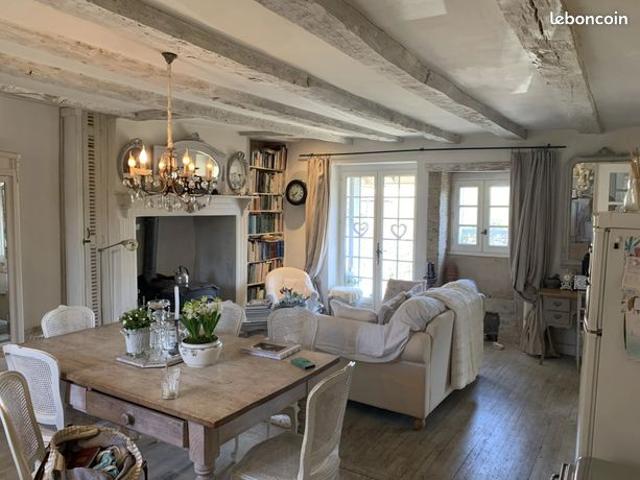 Maison vente à Nontron, Dussac