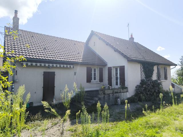 Maison vente à Château-Chinon (Ville), Saint-péreuse