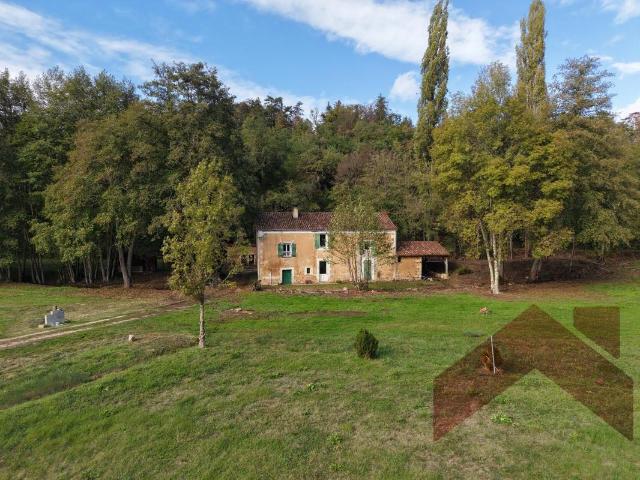 Maison vente à Pont-Saint-Mamet, Douville