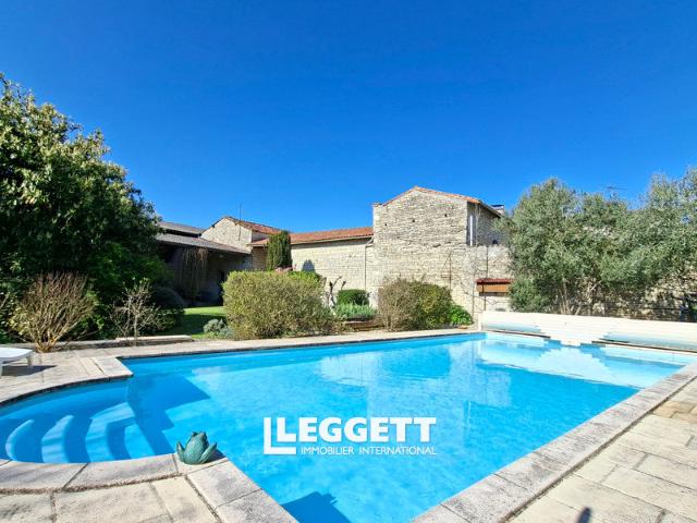 Maison vente à Confolens, Aigre
