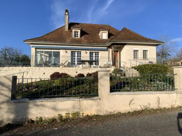 Maison vente à Gourdon, Gramat