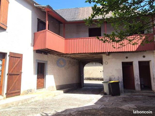 Maison vente à Oloron-Sainte-Marie, Oloron-sainte-marie