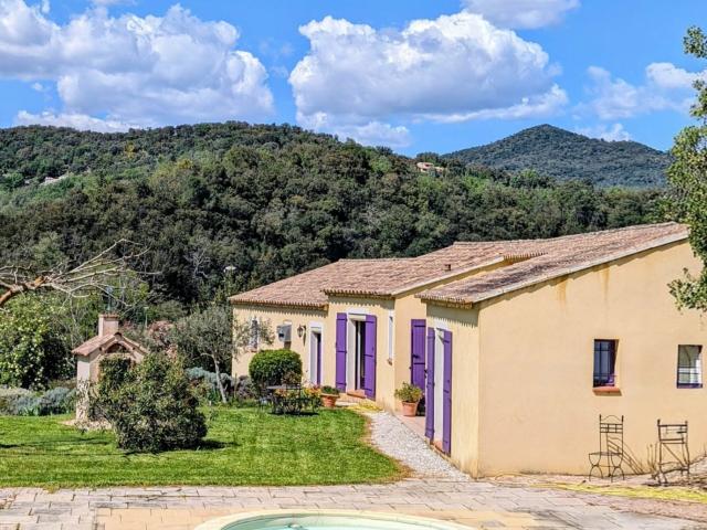 Maison vente à Arrondissement de Toulon, Collobrières