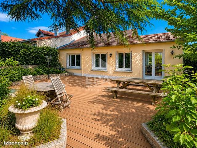 Maison vente à Étampes, Chamarande