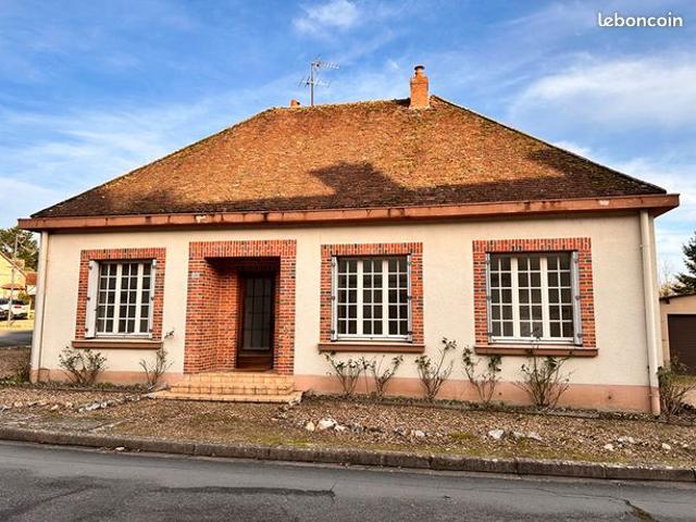 Maison vente à Vierzon, Clémont