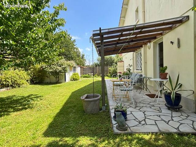 Maison vente à Saintes, Saujon