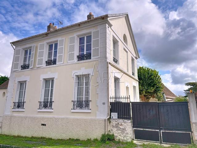 Maison vente à Pontoise, Marines