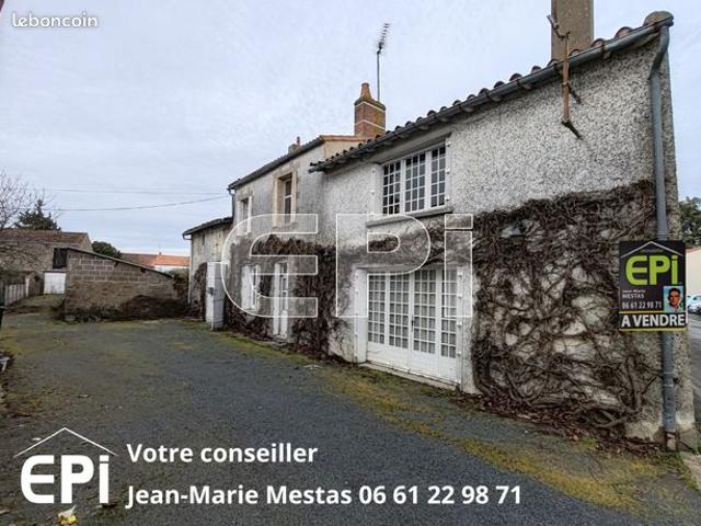 Maison vente à Bressuire, Nueil-les-Aubiers