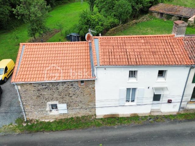 Maison vente à Chante Grelet, L'Hermenault