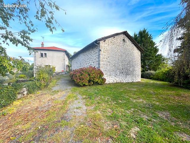 Maison vente à Parlan, Cantal