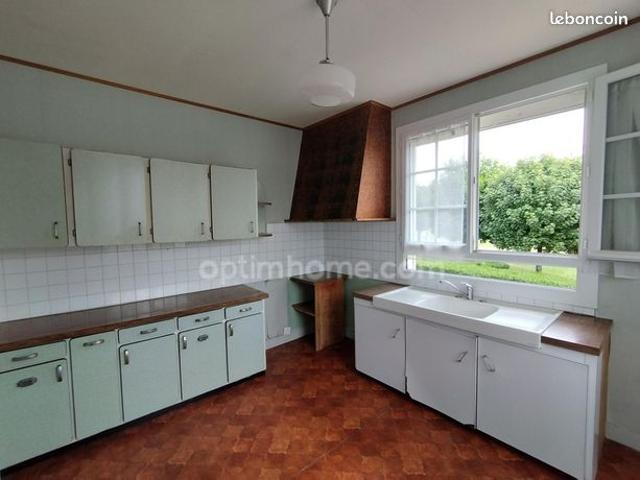 Maison vente à Confolens, Nouvelle-Aquitaine