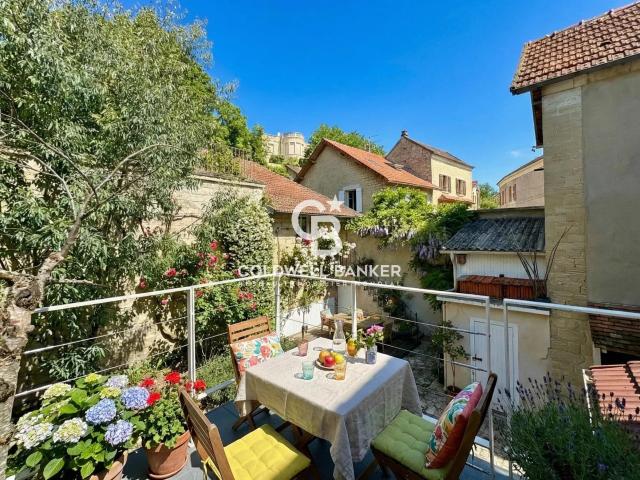 Maison vente à Saint-Germain-en-Laye, Le Mesnil-le-roi
