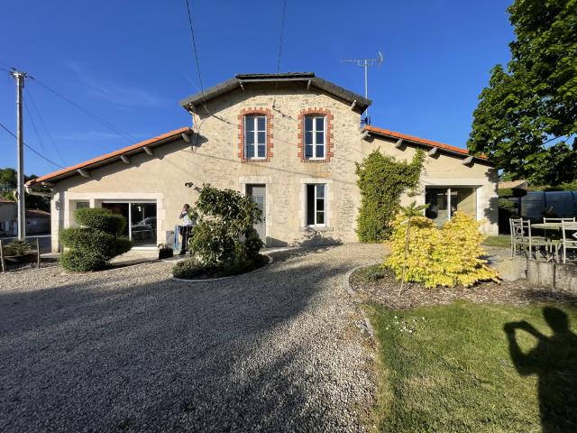 Maison vente à La Baudière, Rochetrejoux