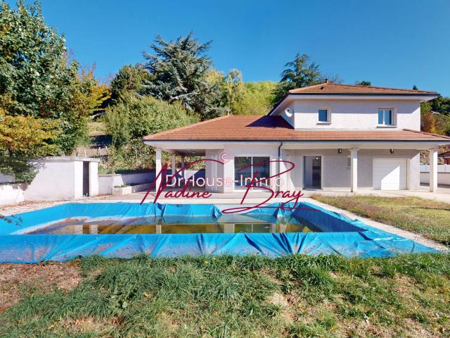 Maison vente à Dussin, Saint-Clair-de-la-Tour