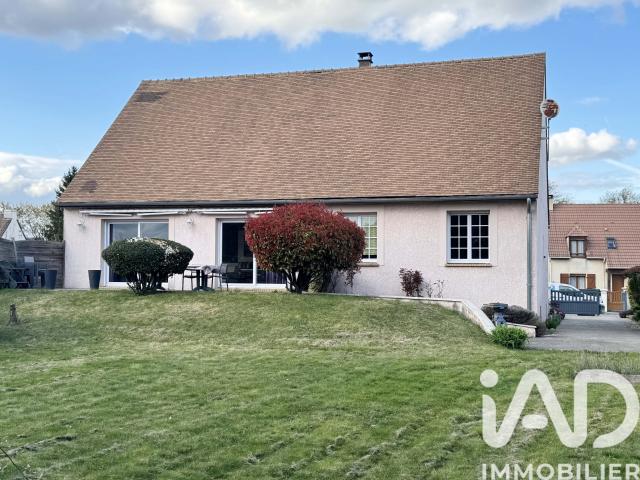 Maison vente à Melun, Crisenoy