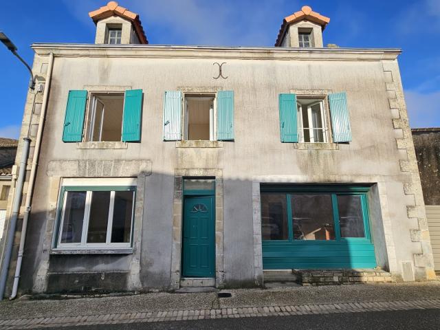 Maison vente à Niort, Cherveux