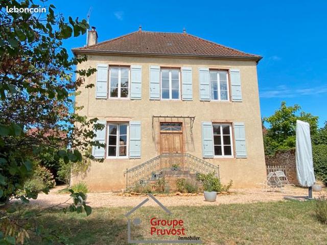 Maison vente à Mâcon, Cluny