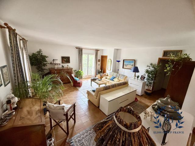 Maison vente à Marseille, La Destrousse