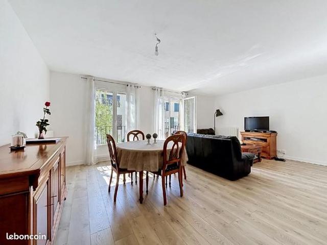 Maison vente à Chartrettes, Seine-et-Marne