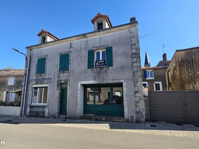 Maison vente à Cherveux, Deux-Sèvres