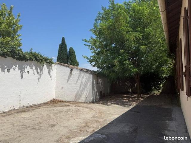 Maison vente à Aix-en-Provence, Sénas