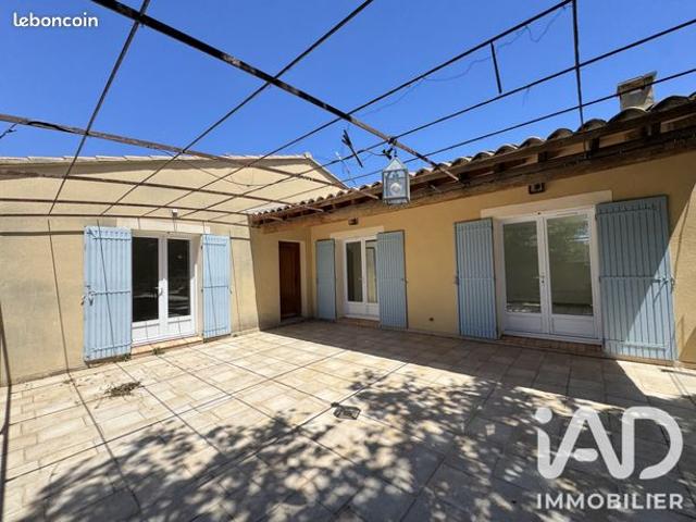 Maison vente à Avignon, Vedène