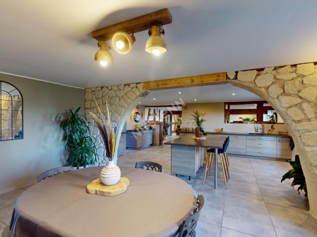 Maison vente à Véage, Sagy