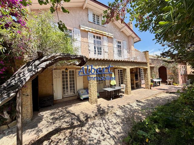 Maison vente à Arrondissement de Toulon, Sanary-sur-mer