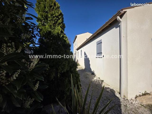 Maison vente à Saint-Laurent-de-la-Prée, Charente-Maritime