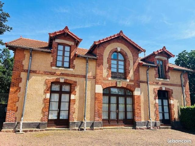 Maison vente à Perreux
