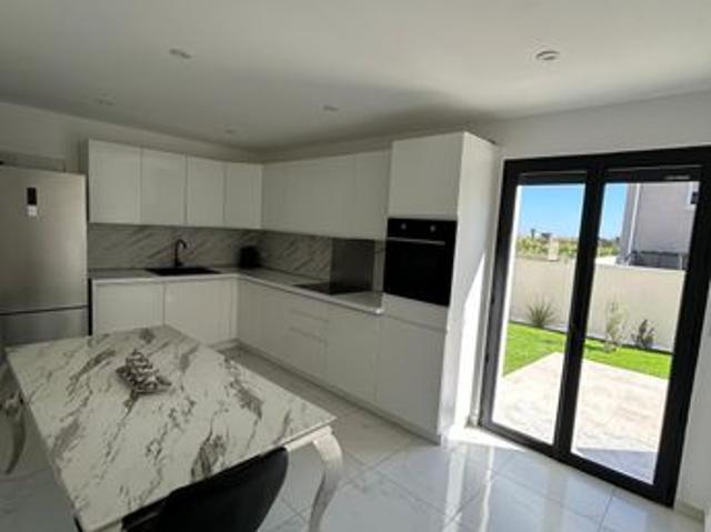 Maison vente à Béziers, Vias