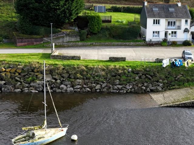 Maison vente à Poullo Pry, Quemper-Guézennec